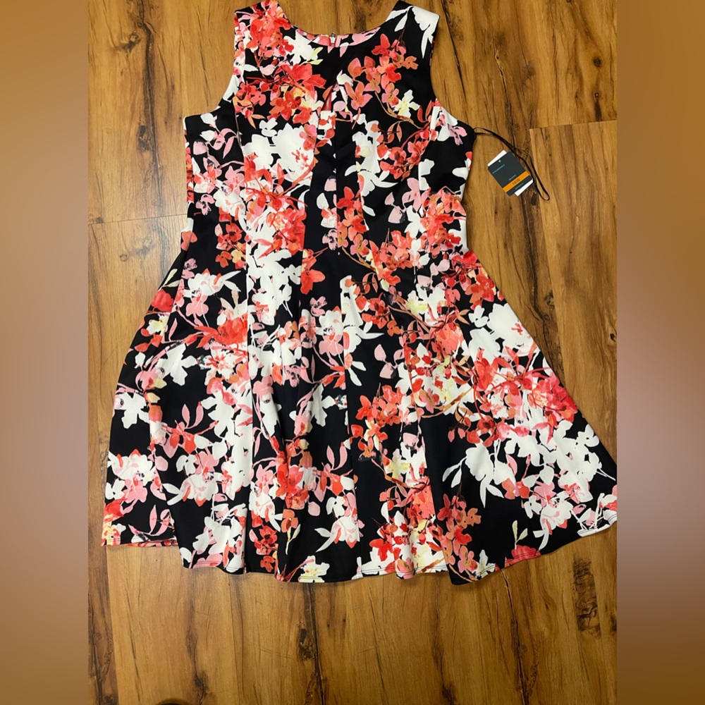 16W dress GabbySkye